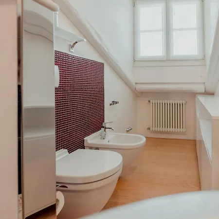 Aphrodite Luxury With Jacuzzi Apartament