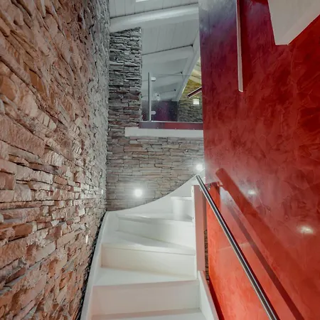 Apartament Aphrodite Luxury With Jacuzzi Triest