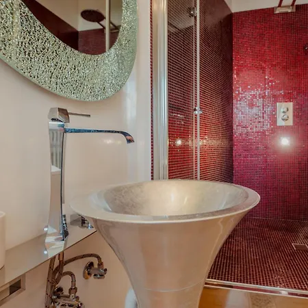 Apartmán Aphrodite Luxury With Jacuzzi Terst