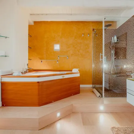 Apartmán Aphrodite Luxury With Jacuzzi Terst