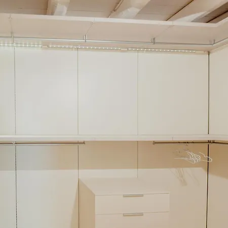 Aphrodite Luxury With Jacuzzi Terst