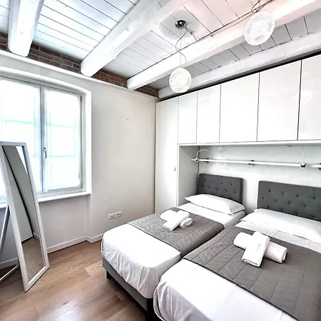 Aphrodite Luxury With Jacuzzi Terst