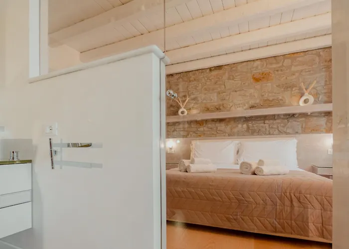 Aphrodite Luxury With Jacuzzi Daire Trieste